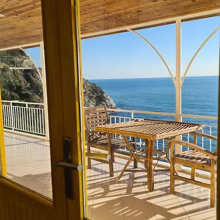 Holiday home Ugrak *