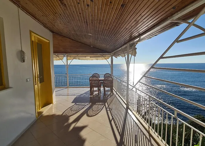 Ugrak Nyaraló Isikli (Rize)